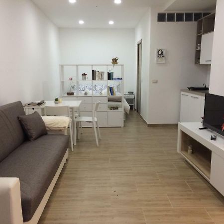 Apartament Al Centro Di Cagliari Zewnętrze zdjęcie